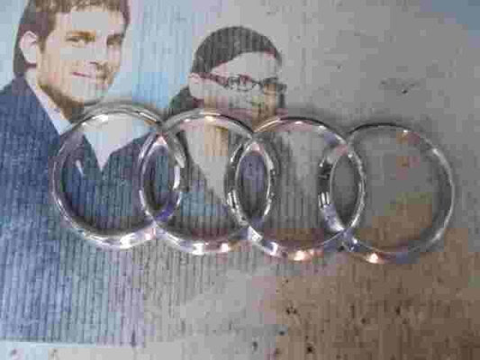 Emblem Logo hinten  Audi A6 C6 19cm