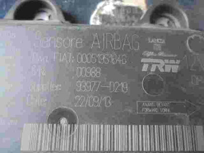 Airbagsensor Airbagsteuergerät Fiat Panda Lancia 00051951646 TRW 93977D219