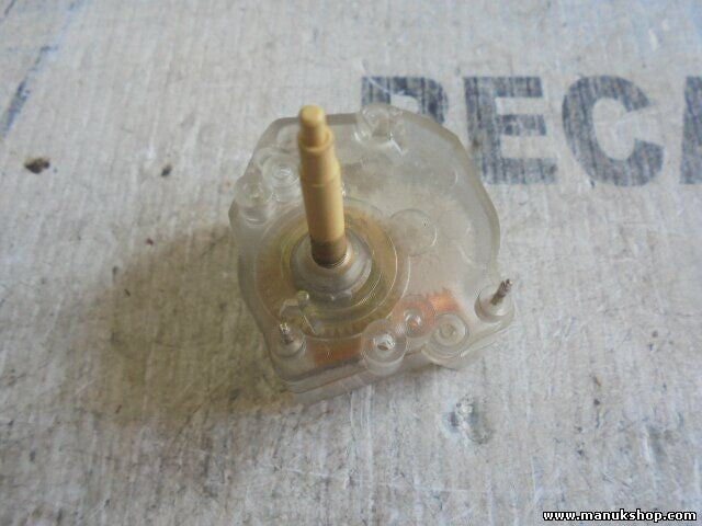 Schrittmotor Tacho Volkswagen Passat 3B VDO 3B0919890B 3B0 919 890 B 3BO919890B