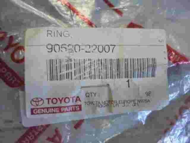 1 stuck  Ring  Toyota Vitz Aygo 9052022007 90520-22007