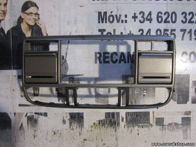 Mittelkonsole Nissan X-Trail 2001/07-2013/01 1998 ccm, 103 KW, 140 PS 682608H300