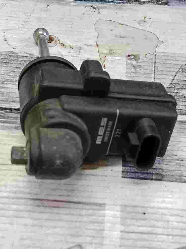 Stellmotor Scheinwerfer LWR Leuchtweitenregulierung Land Rover MES SWISS 221