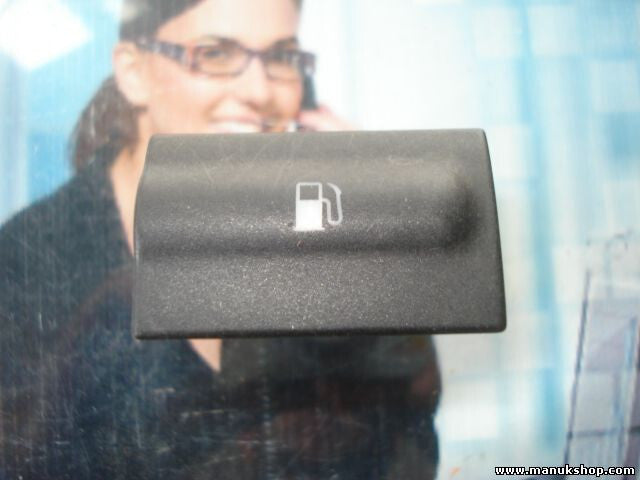 Schalter Tankklappe Öffner Skoda Octavia 1U2 1U0959833C 1U0 959 833 C