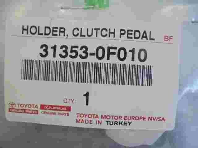Holder Clutch Pedal  Toyota Auris Corolla  313530F010 31353-0F010