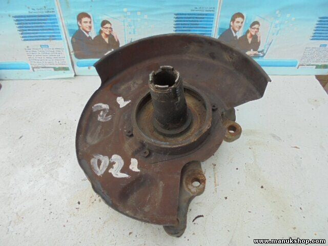Radnabe Radlager Achsschenkel vorne links Nissan Terrano II R20 2.4 2389 ccm,