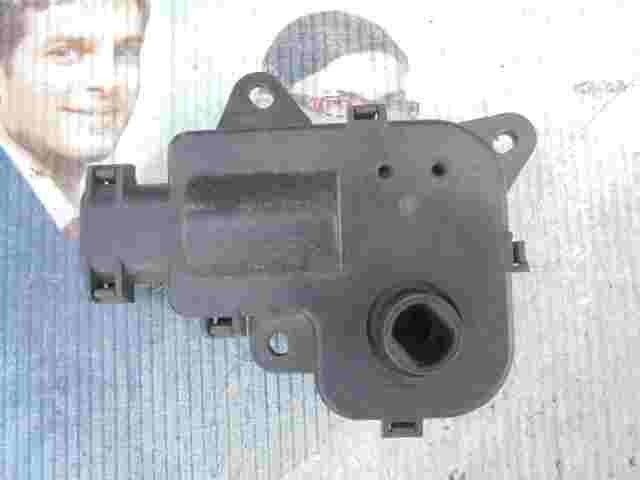 Stellmotor Heizung Renault Laguna II Espace 4 52485400 7701206536 J0432405B