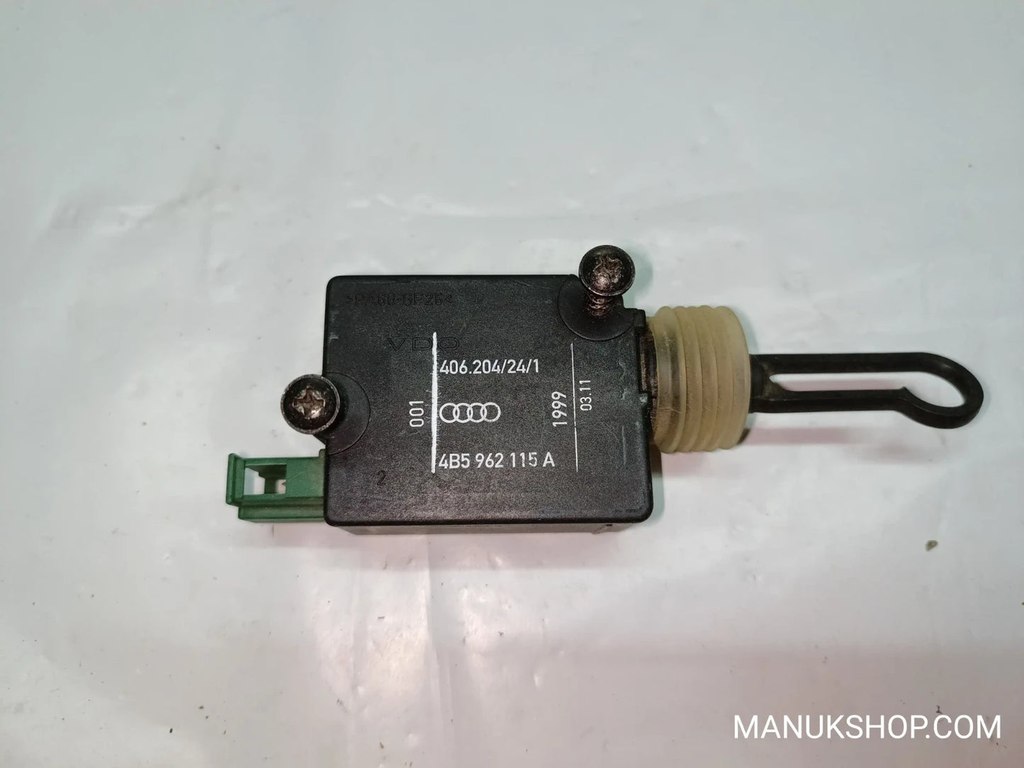 Stellmotor Heckklappe Zentralverriegelung Audi A4 B5 A6 4B5962115A 4B5 962 115 A
