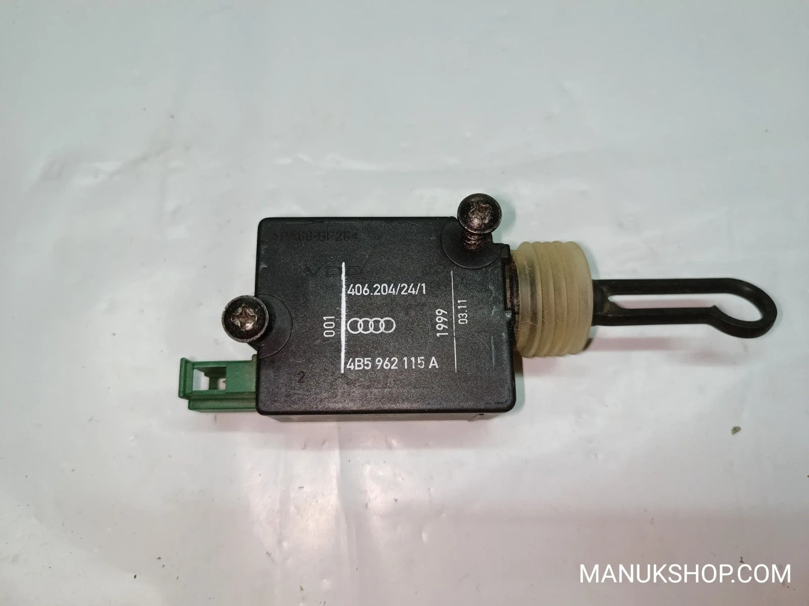 Stellmotor Heckklappe Zentralverriegelung Audi A4 B5 A6 4B5962115A 4B5 962 115 A