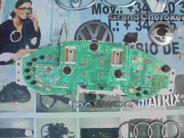 Kombiinstrument Tacho Hyundai Coupe 9400327121 20000909 20025951 78806220