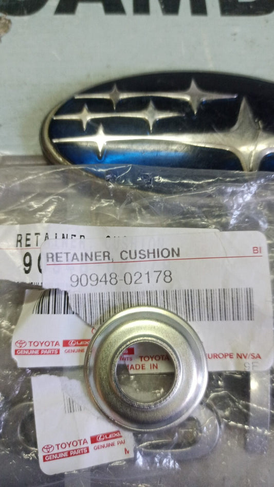 Retainer Cushion   Toyota Echo 9094802178 90948-02178