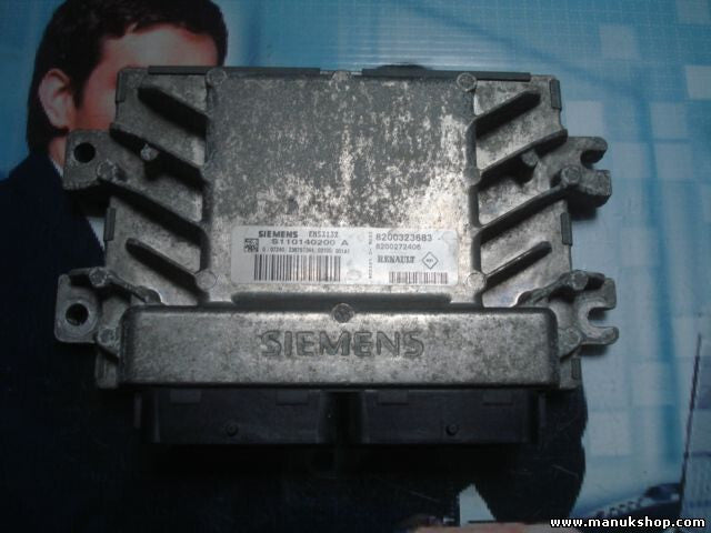 Motorsteuergerät Renault Clio 8200323683 8200272406 SIEMENS S110140200A S1101402