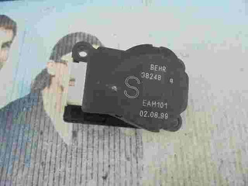 Stellmotor Heizung  Volvo S60 V70 S80 BEHR 38248Q 38248 Q EAM101