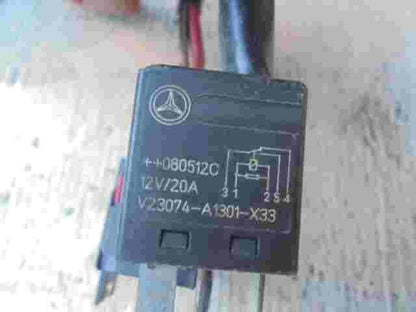 Relais Mercedes C350 ML550 S350 SL600 080512C V23074A1301X33 V23074-A1301-X33