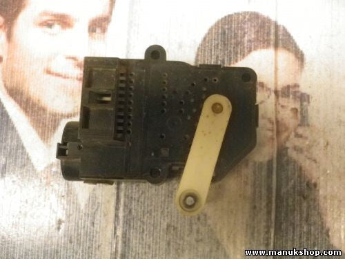 Stellmotor Heizung Nissan Pick-up D22