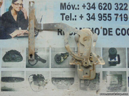 Fensterheber elektrisch hinten rechts Land Rover Discovery 2 CUH000050 RH