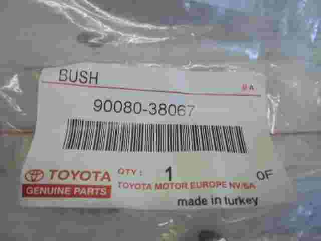Bush  Toyota Avensis 9008038067 90080-38067