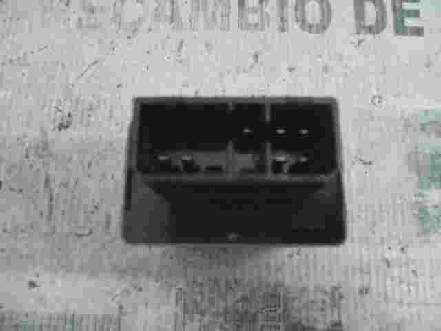 Blinkrelais Kia Carnival OK60A66830 OK60A 66 830 0K60A66830 0K60A 66 830