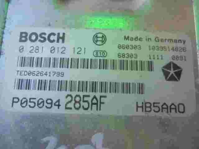 Motorsteuergerät Chrysler Voyager 2.8  P05094285AF HB5AA0 1039S14826 0281012121
