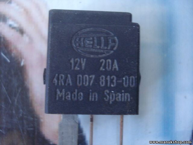Relais Mercedes-Benz A-Klasse W210 W168 12V 20A HELLA 0025421119 4RA00781300