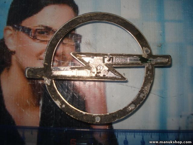 Emblem Logo hinten Opel Zafira A 33319 33321 5716123250 9 cm