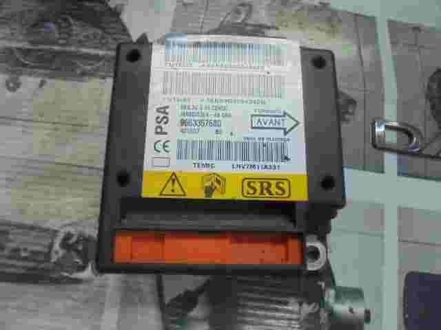 Airbagsensor Airbagsteuergerät  Citroen C2 9663357680 Temic LNV7M11A331