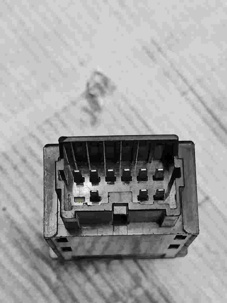 Nebelscheinwerfer Schalter    Mitsubishi Galant Carisma 8310 Niles 1 POM