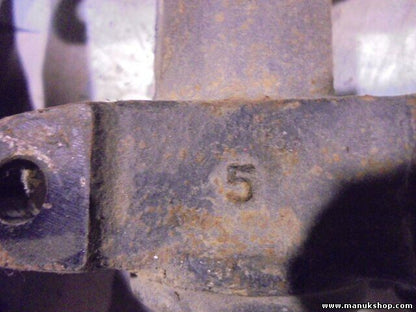 Lenkzwischenhebel Lenkhebel Mitsubishi Pajero Montero MB831042
