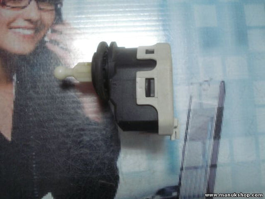 Stellmotor Scheinwerfer LWR Leuchtweitenregulierung Benz Sprinter Audi 6NM007878