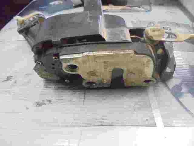 Türschloss Vorne links Toyota Land Cruiser 100 J100 J10 6904060070