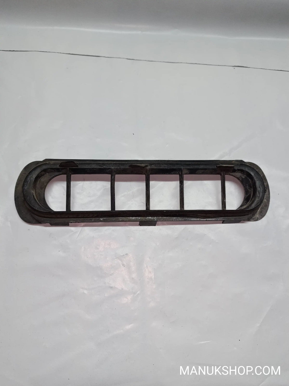 Lüftungsgitter Stoßstange Mercedes-Benz W123 W126 1268370030 126 837 00 30
