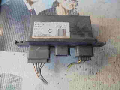 Steuergerät Licht Kontroll Renault Clio Kangoo 8200261817 Valeo 89009342L
