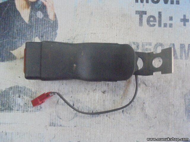 Gurtschloss Gurtschnapper hinten links Mercedes 3271130LB554 33012083A TEO 0541B