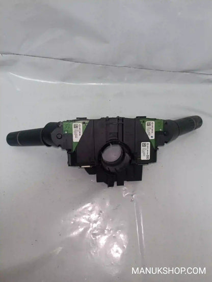 Lenkstockschalter Mazda 2 DF7166120ADD DF7166128 DF7166122 K1827 LK0142645004