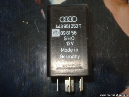 Relais Nebelscheinwerfer Audi 80/90/100/200/A6/A8/V8 443951253T 89 81 56 898156