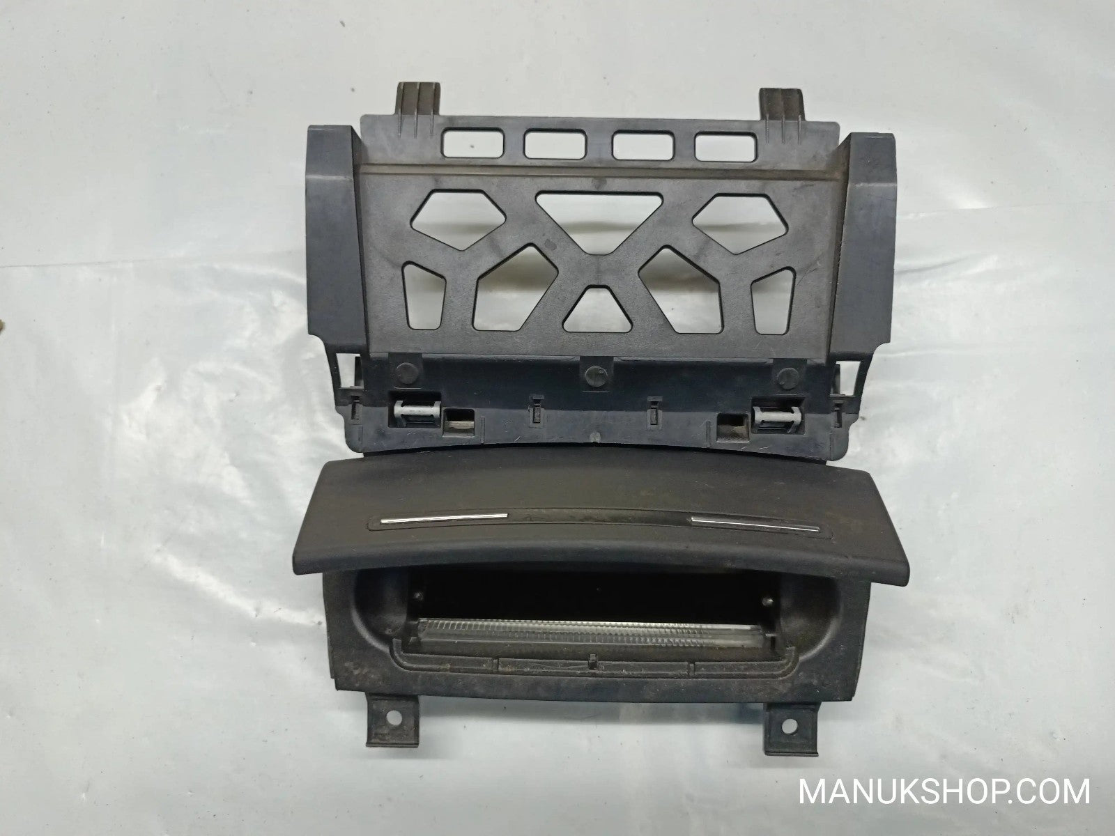 Aschenbecher Audi A3 8P0857951 8P0 857 951