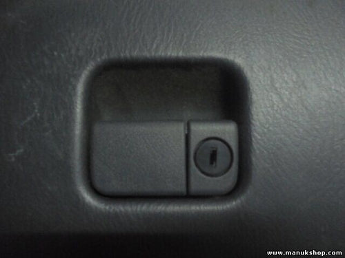 Handschuhfach schloss Ford Ranger Mazda BT-50 2.5 TDI 4x4 UH7164161 PPT20