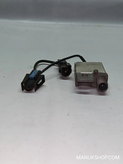 Antennenverstärker   BMW E39 65248362533  65.24-8 362 533 ESG R AAT 309