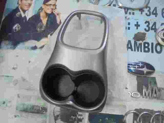 Mittelkonsole  Toyota Aygo 588040H020 58804-0H020 588040H020B2 588040H020