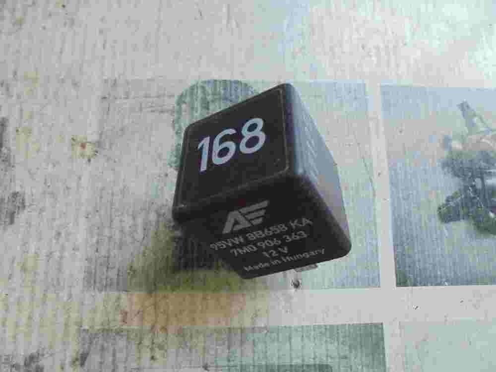 Relais VW Volkswagen Sharan Seat Alhambra Ford Galaxy 7M0906363 95VW8B658KA