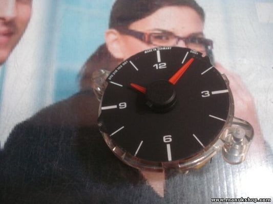 Zeituhr Uhr Tacho Audi 80 100 370218103001 4A1919033DH 4A1919033HP 4A1919033N