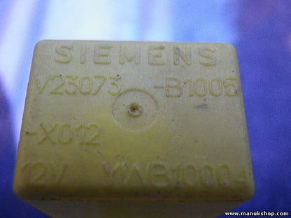 Relais Land Rover SIEMENS/ YWB10004 V23073-B1005 V23073B1005