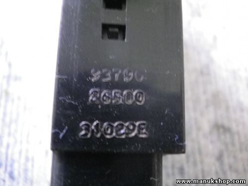 Warnblinkschalter Hyundai Santa Fe 9379026500 93790 26500 31029E