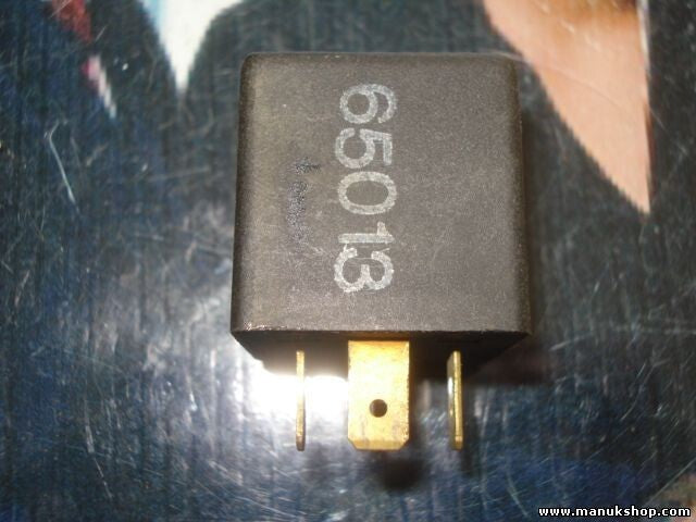 Relais Zigarettenanzünder VW Volkswagen Audi 100 200 443 947 553 443947553