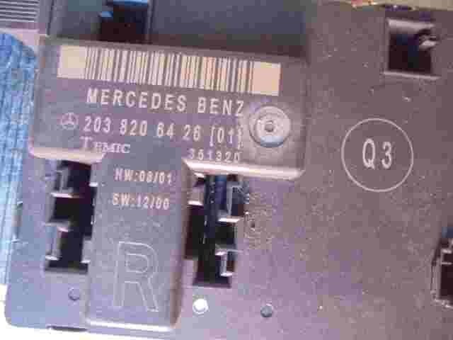 Türsteuergerät Mercedes-Benz C-Klasse W203 2038206426 Q3 TEMIC 351320