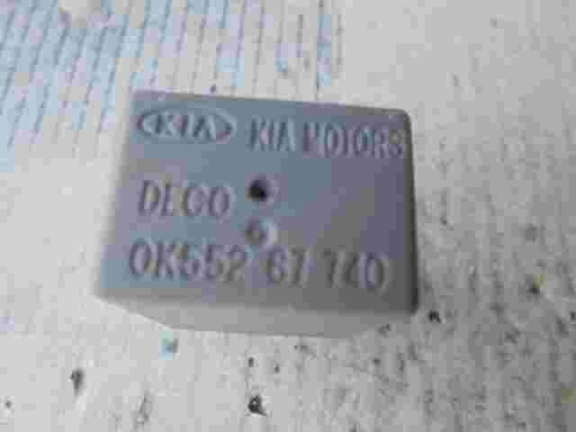 Scheinwerfer Relais Kia Carnival Rio Sedona Sorento DECO 0K55267740 0K552 67 740