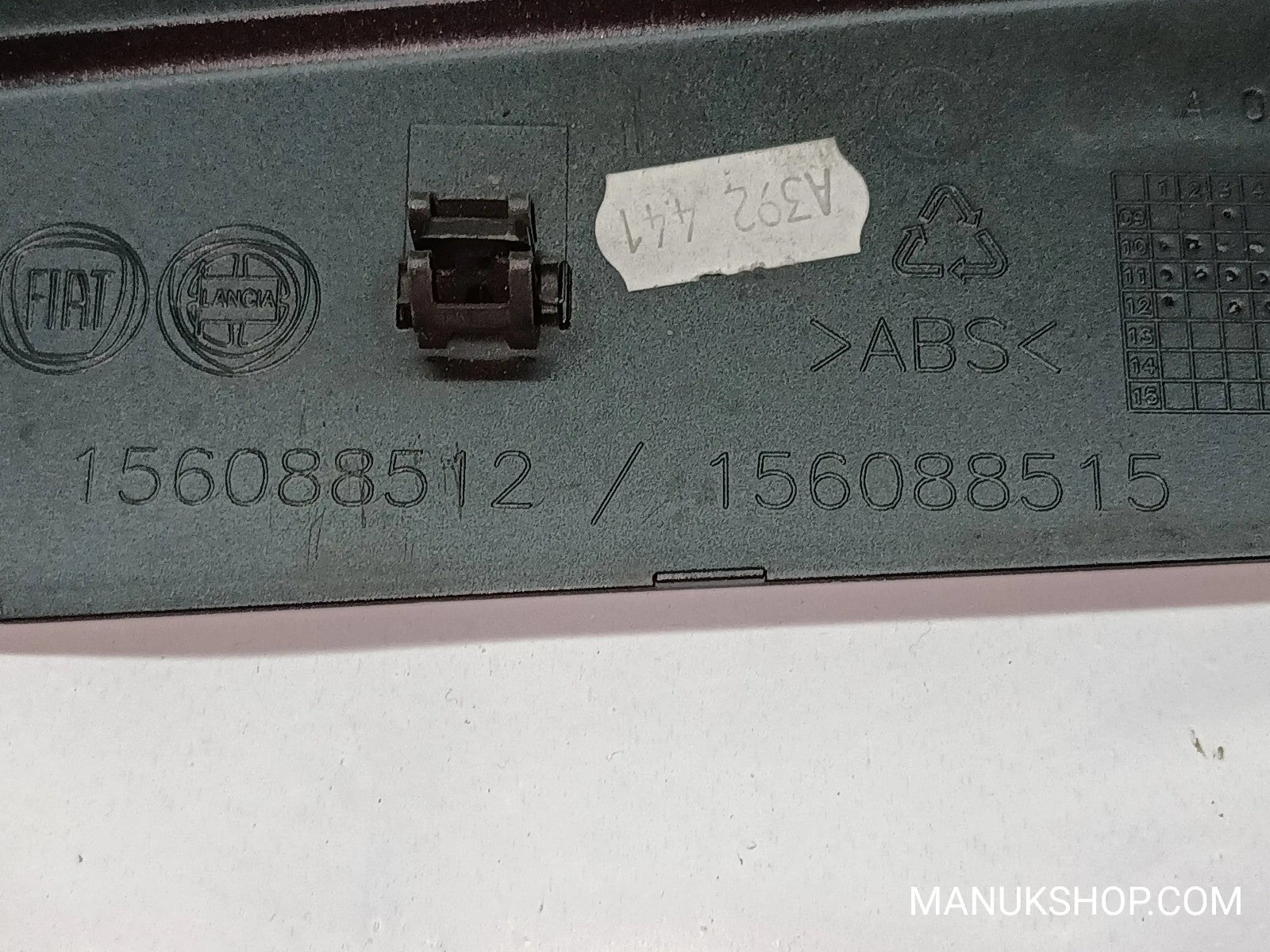 Abdeckung Innenraum Mittelkonsole Alfa Giulietta 940 156088512 156088515 A392