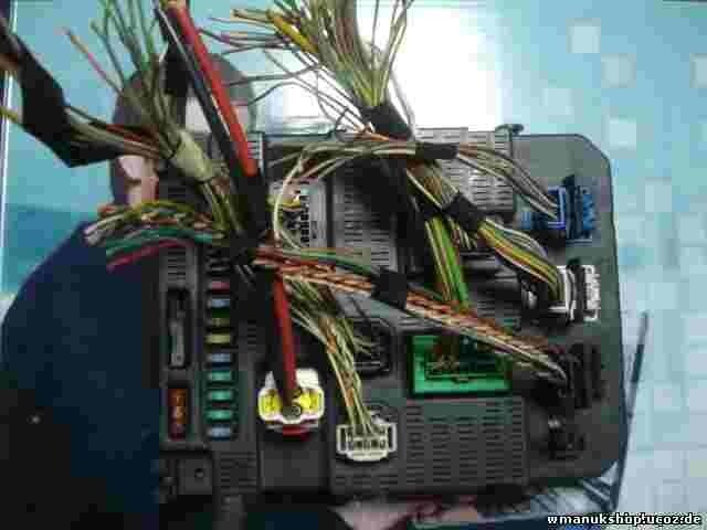 Sicherungskasten Citroen Peugeot 207 9663798280 96 637 982 80 BSI 2004 P06-00 PB