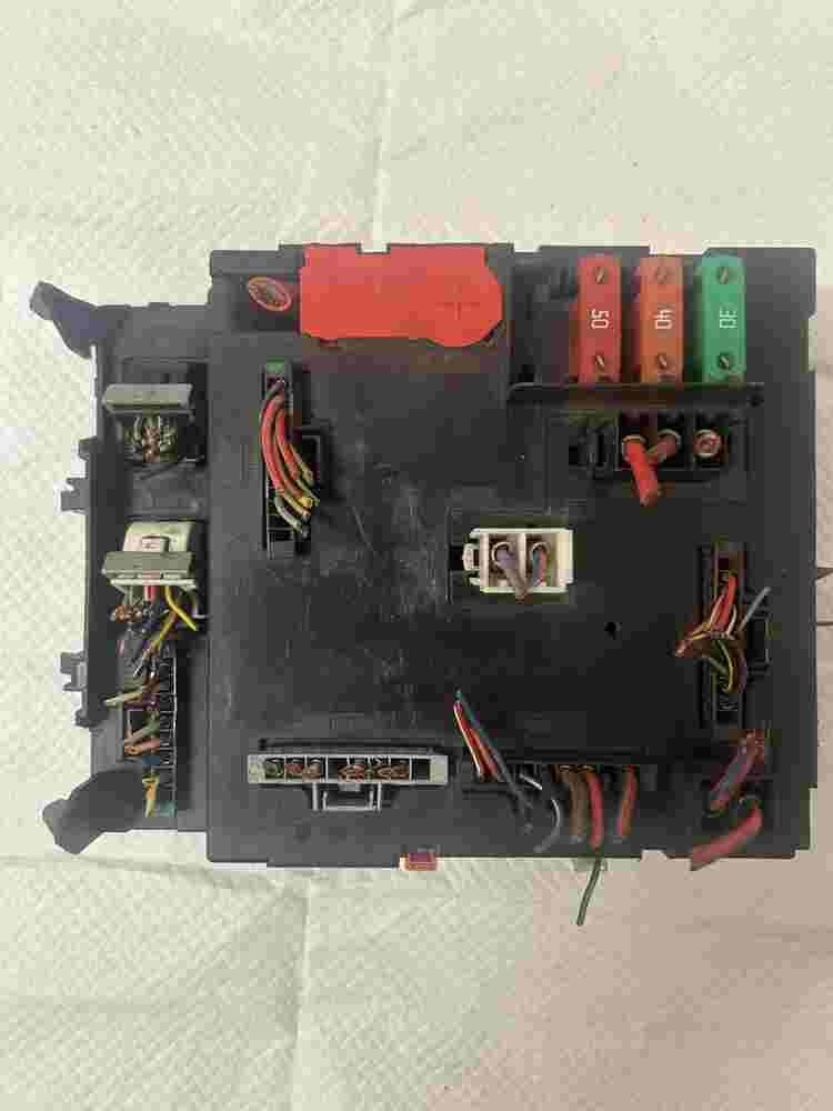 Sicherungskasten Smart 451 Fortwo A4515401750/001 A4515451701/001  5WK45141AK