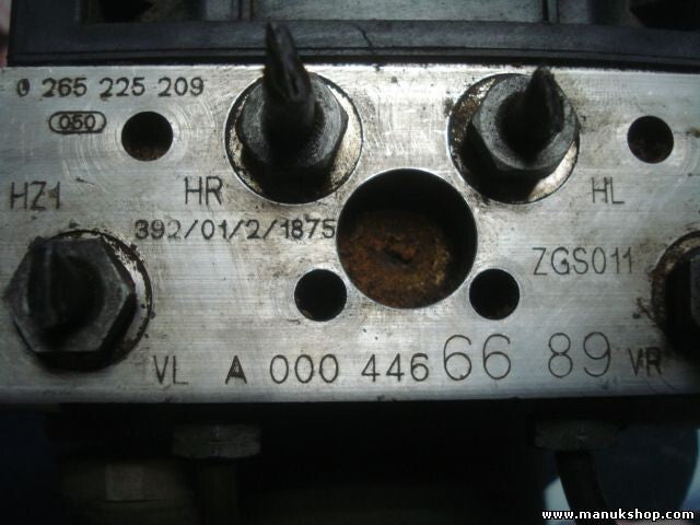 Hydraulikblock Mercedes-Benz Vito W639 A0004466689 A 000 446 66 89 0004466689
