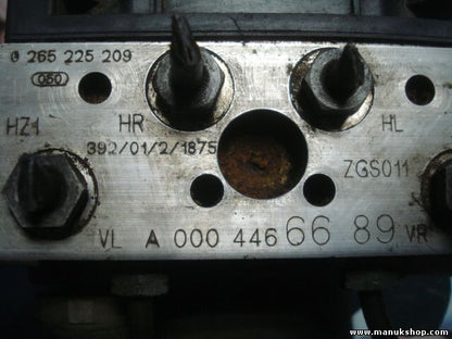 Hydraulikblock Mercedes-Benz Vito W639 A0004466689 A 000 446 66 89 0004466689